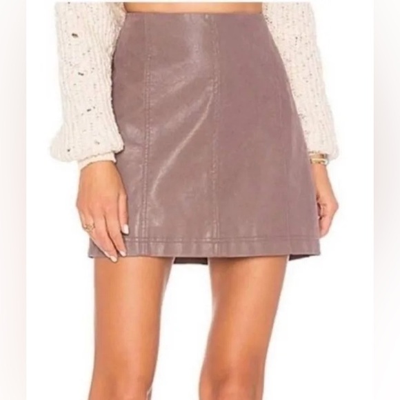 Free People Modern Femme Mauve Vegan Suede Mini Skirt - Picture 7 of 7